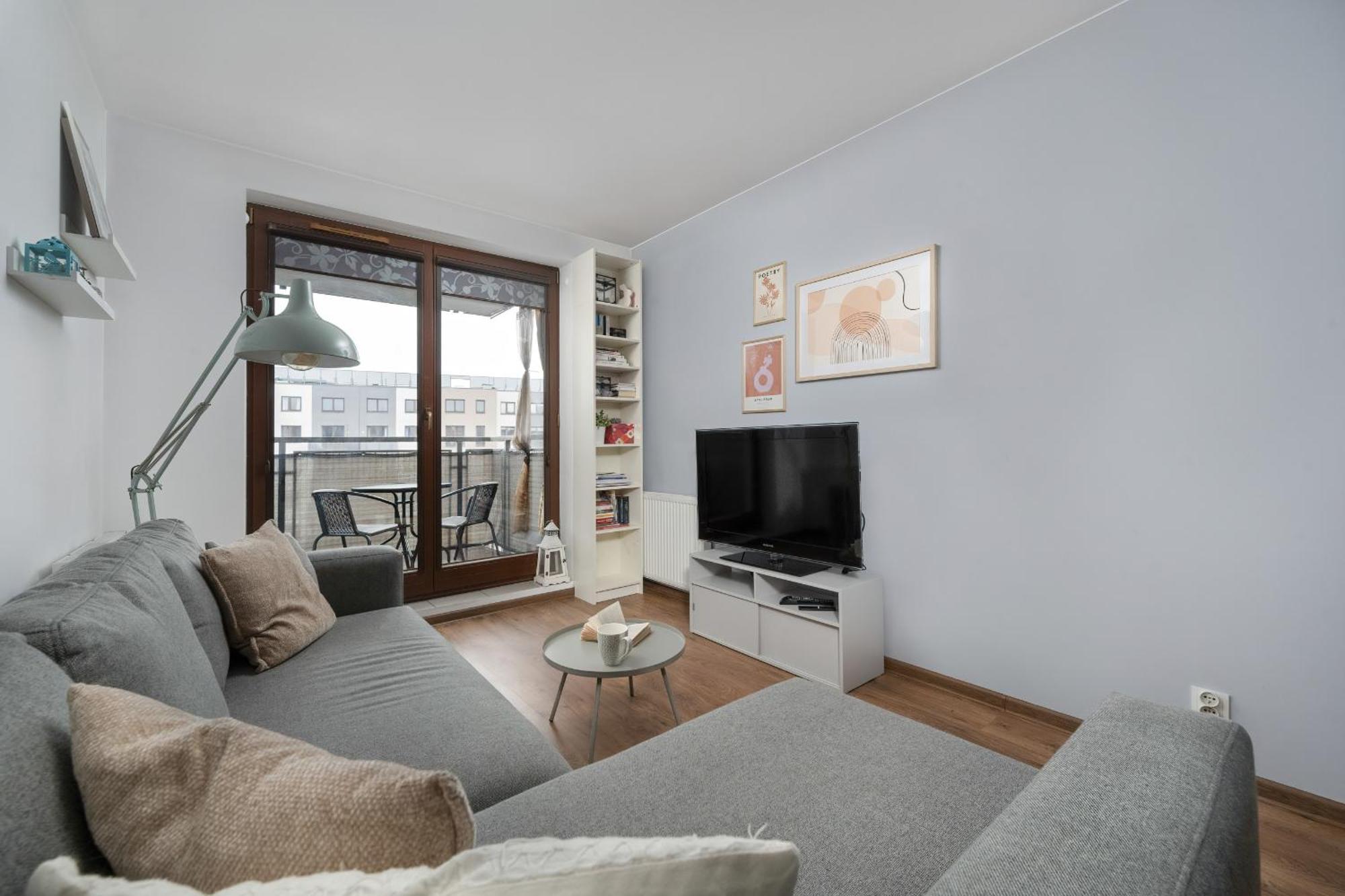 Apartament Modern With Balcony In By Renters